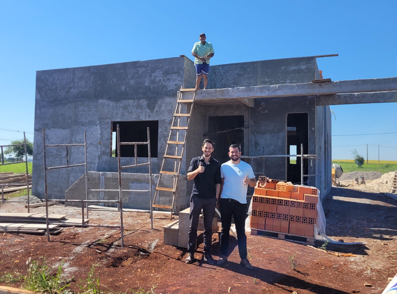 WhatsApp Image 2025-12-22 at 14.57.58 (1)